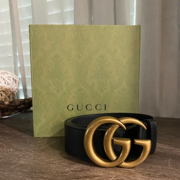 Gucci Black Leather Belt - Picture 1 of 7